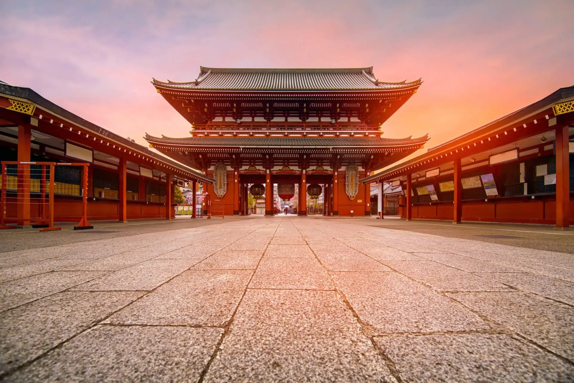 Tokyo,,Japan,-,Sensoji-ji,Temple,In,Asakusa,In,The,Morning.