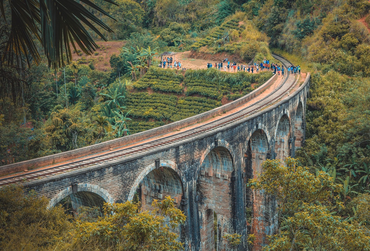 Nine arch bridge SRI LANKA