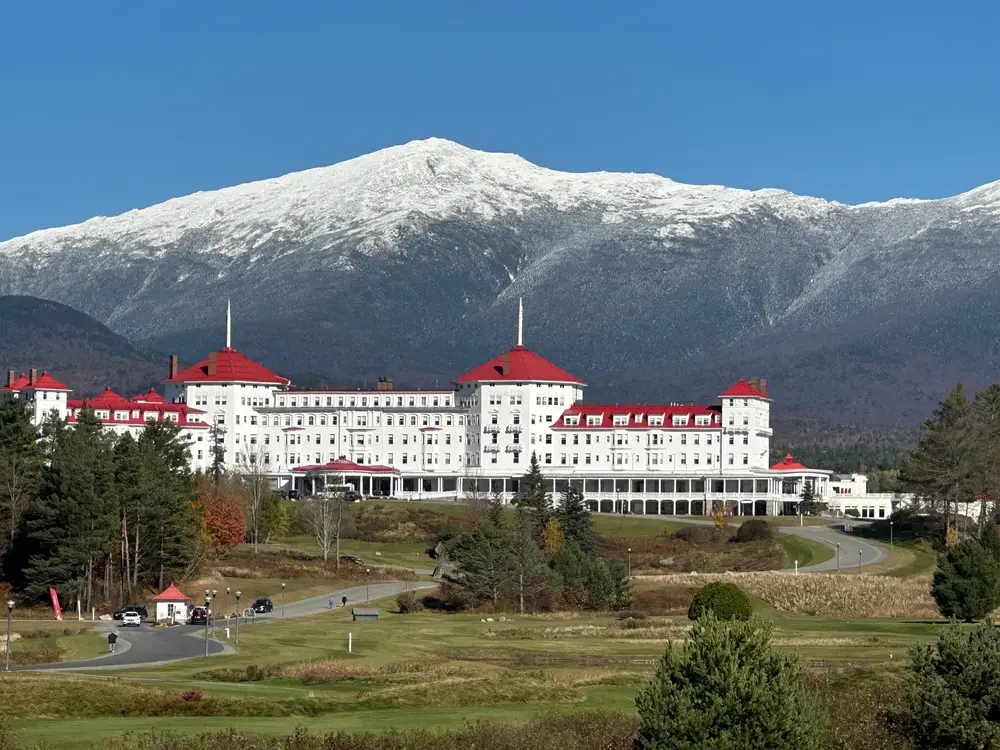 Mount,Washington,Hotel,In,The,Fall
